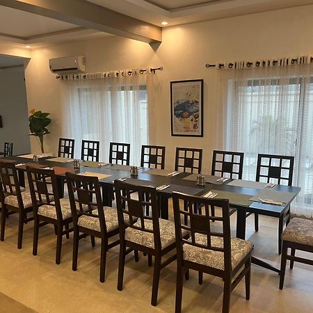 Adis Hotels Prime イバダン エクステリア 写真