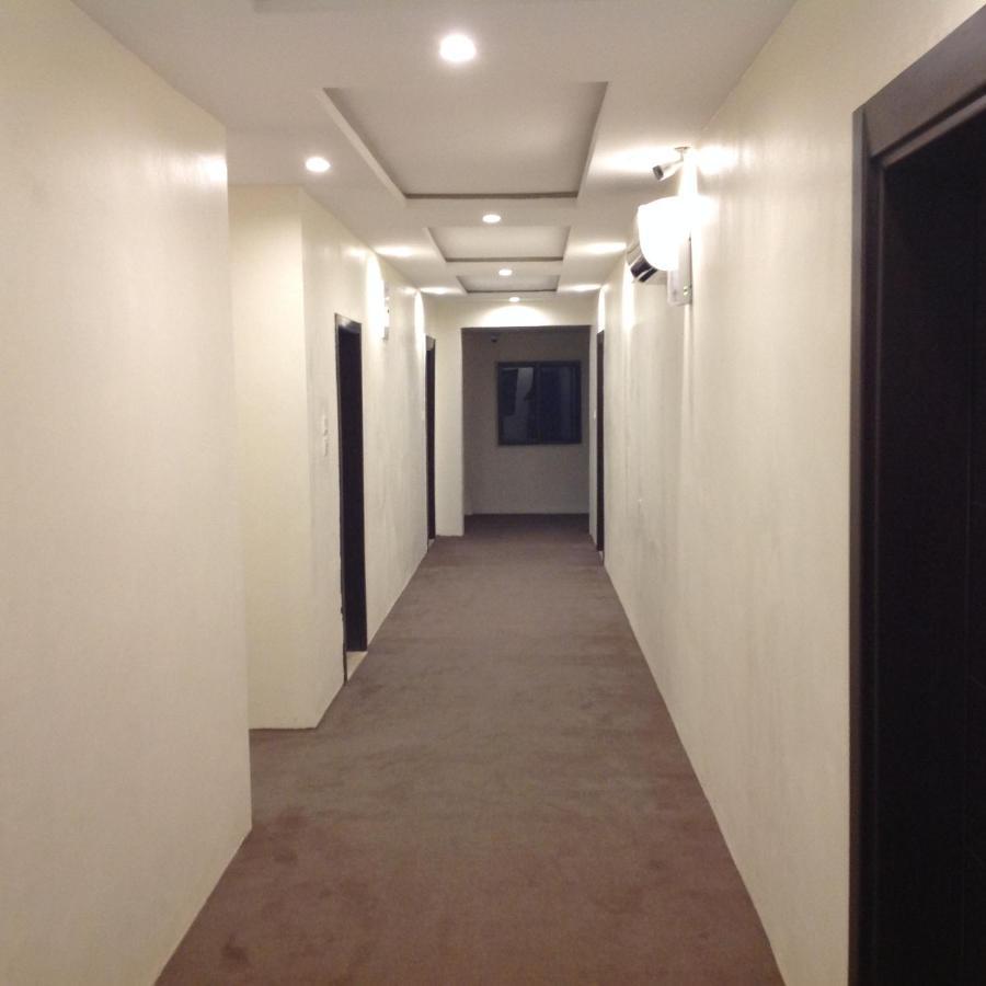 Adis Hotels Prime イバダン エクステリア 写真