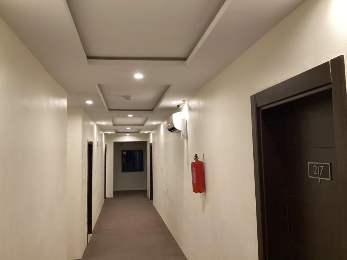 Adis Hotels Prime イバダン エクステリア 写真